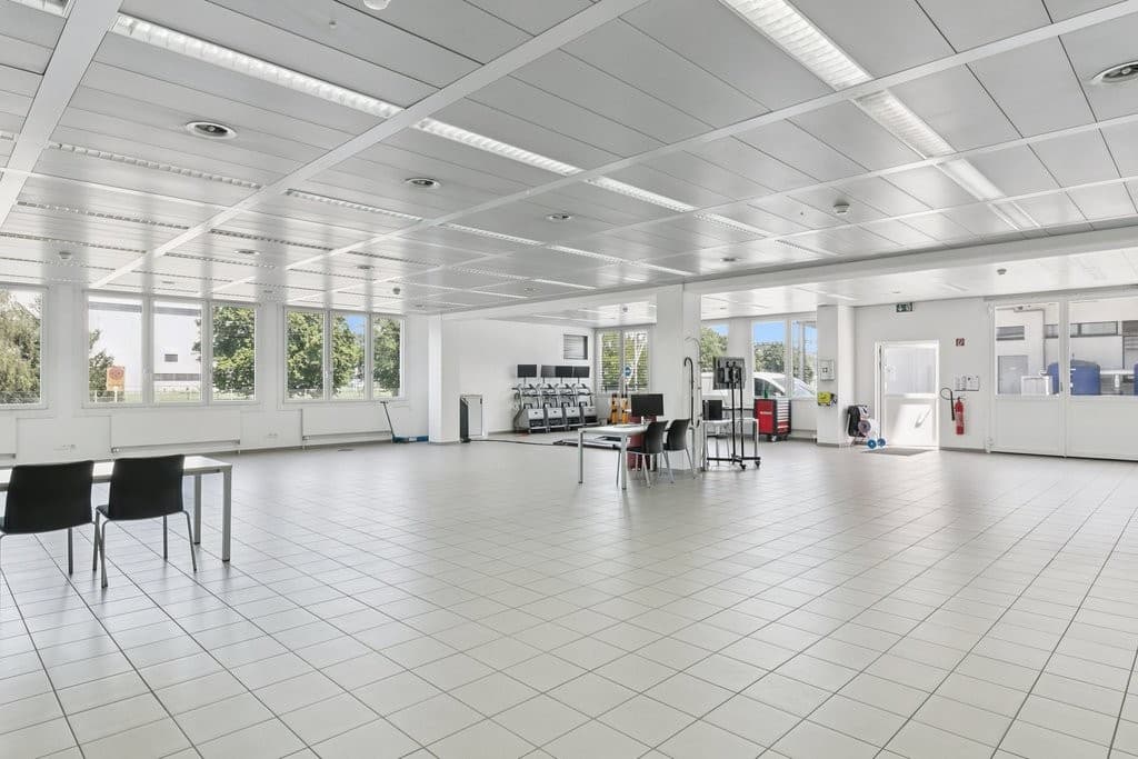 Espace commercial au Zürcherstr. 113, 8952 Schlieren – Photo 4 sur 10