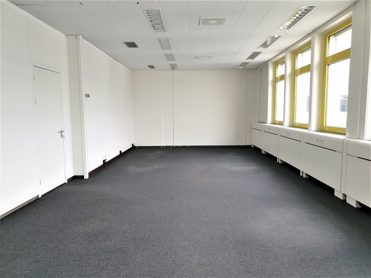 Büro an Rue du Pré-de-la-Fontaine 8, 1242 Satigny – Bild 3 von 4