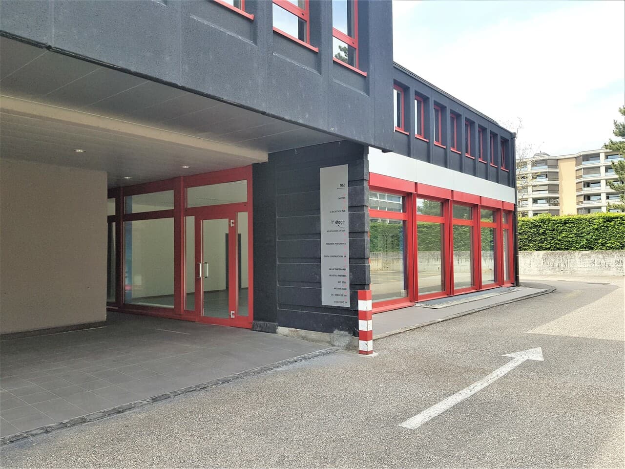 Office at Rue des Tuillières 1, 1196 Gland