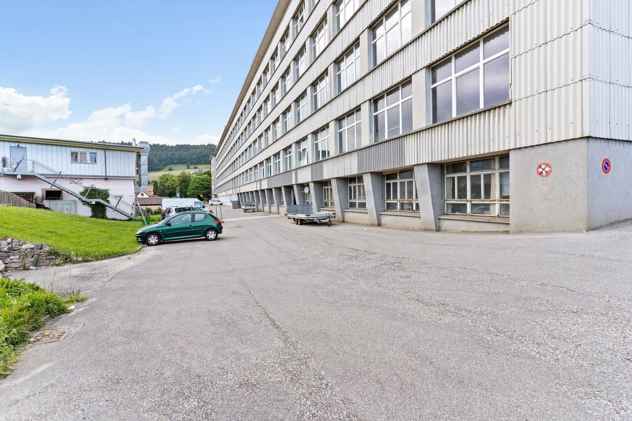 Office at Rue de l'Industrie 21, 1450 Ste-Croix – Photo 5 of 6