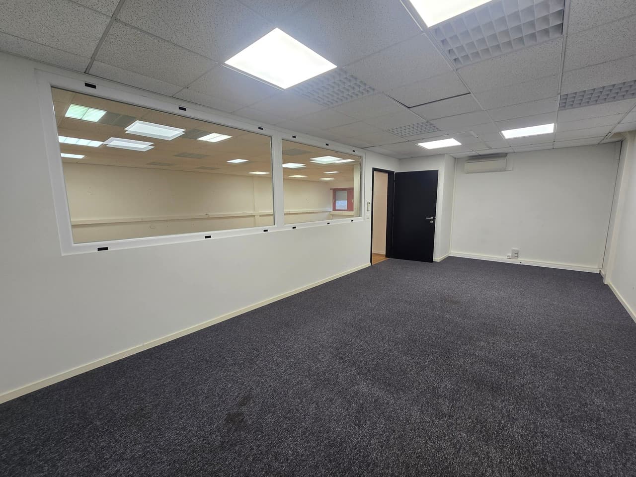 Office at Rue des Tuillières 1, 1196 Gland – Photo 5 of 7