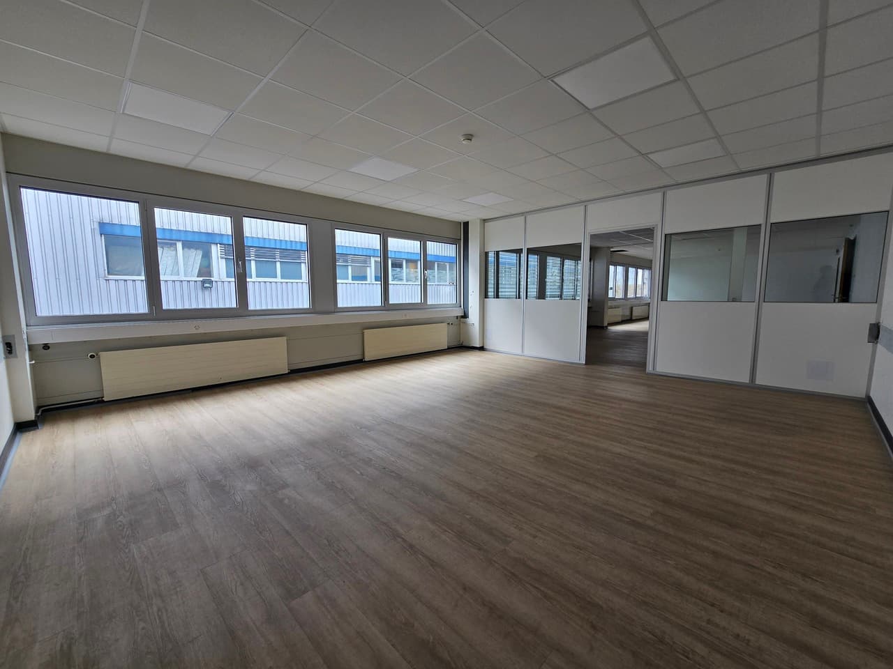 Büro an Avenue des Sports 42, 1400 Yverdon-les-Bains – Bild 3 von 7