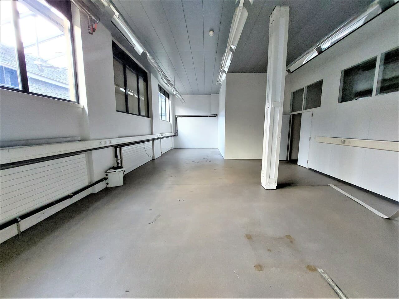 Office at Rue de la Gare 4, 2034 Peseux NE – Photo 2 of 4