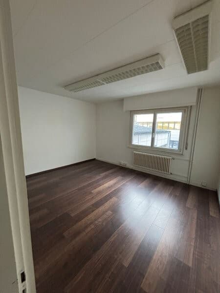 Büro an Avenue de Longemalle 7, 1020 Renens VD – Bild 3 von 3