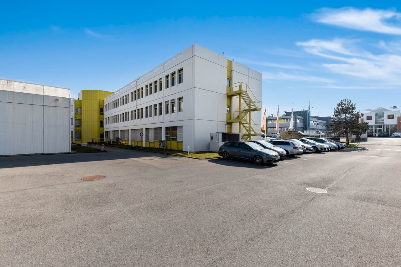 Büro an Rue du Pré-de-la-Fontaine 8, 1242 Satigny – Bild 2 von 6