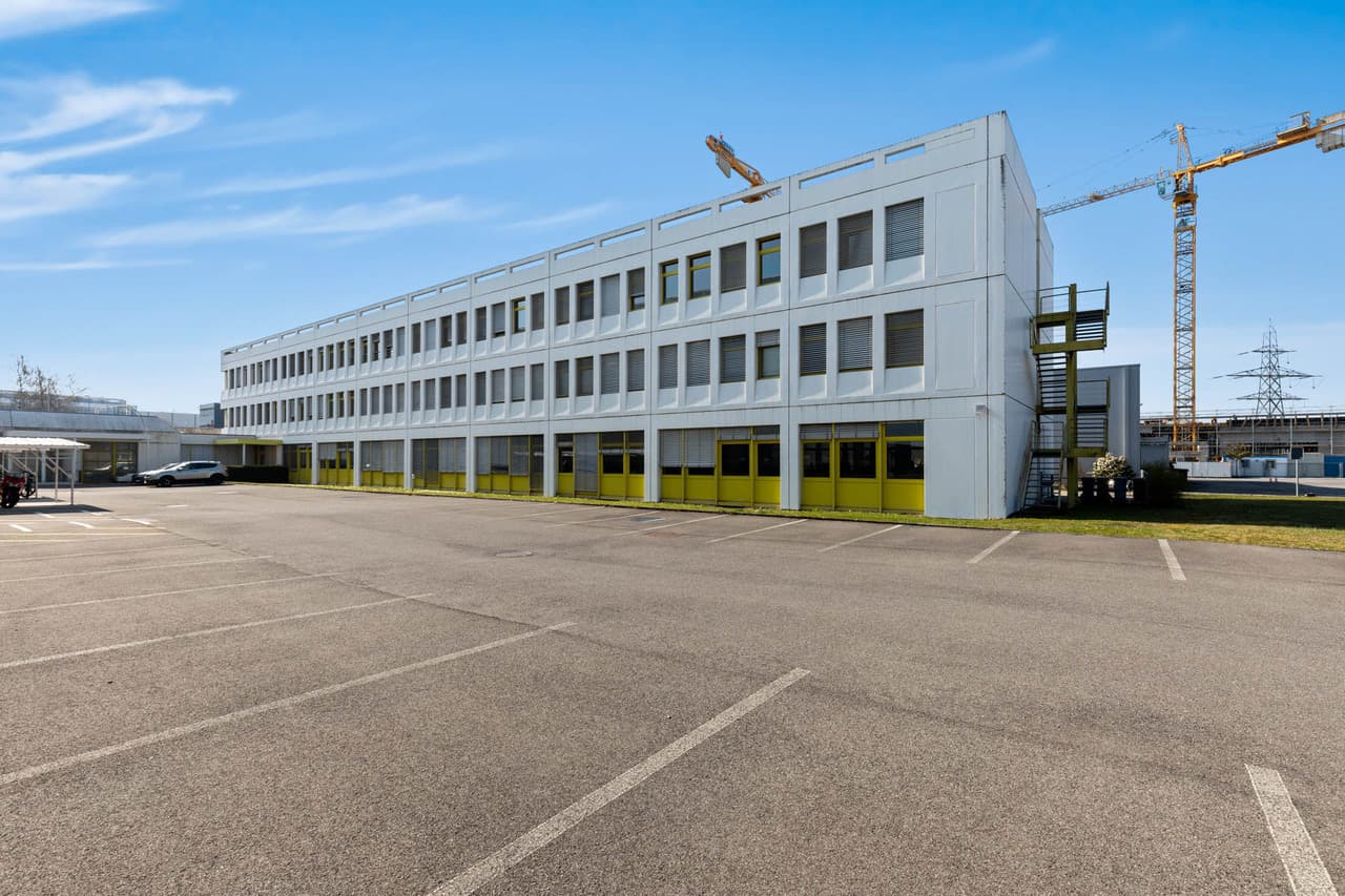 Büro an Rue du Pré-de-la-Fontaine 8, 1242 Satigny – Bild 4 von 6