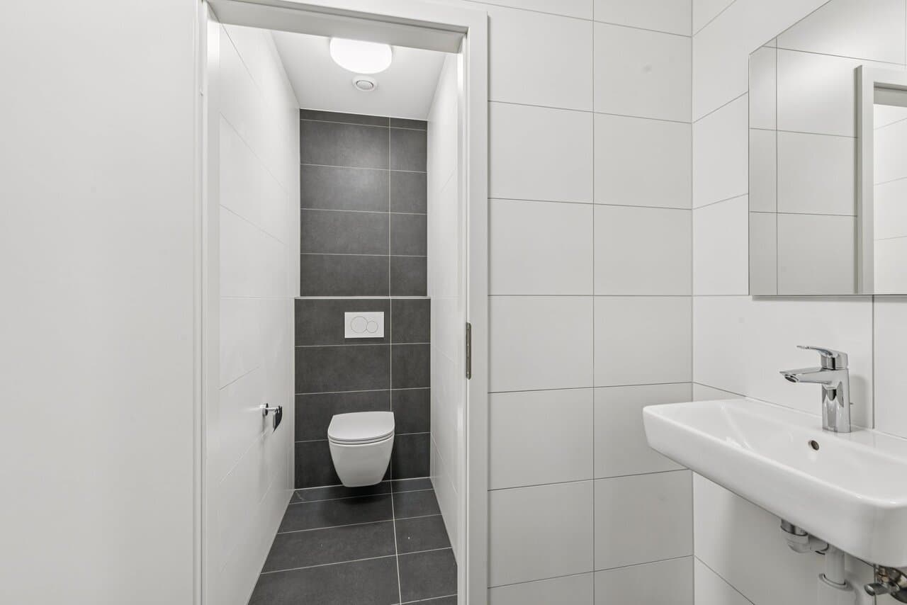 Büro an Route des Avouillons 17A, 1196 Gland – Bild 4 von 11