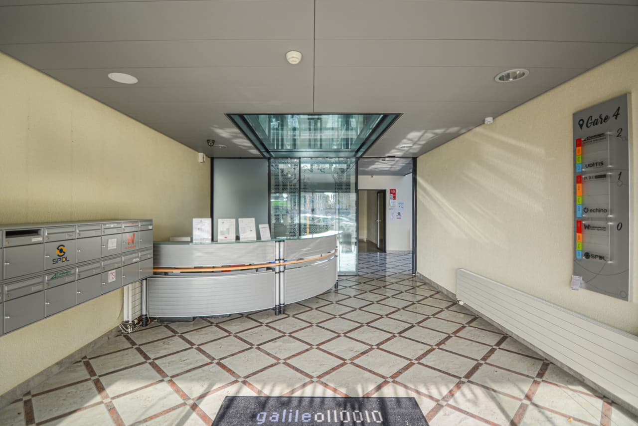 Office at Rue de la Gare 4, 2034 Peseux NE – Photo 2 of 7