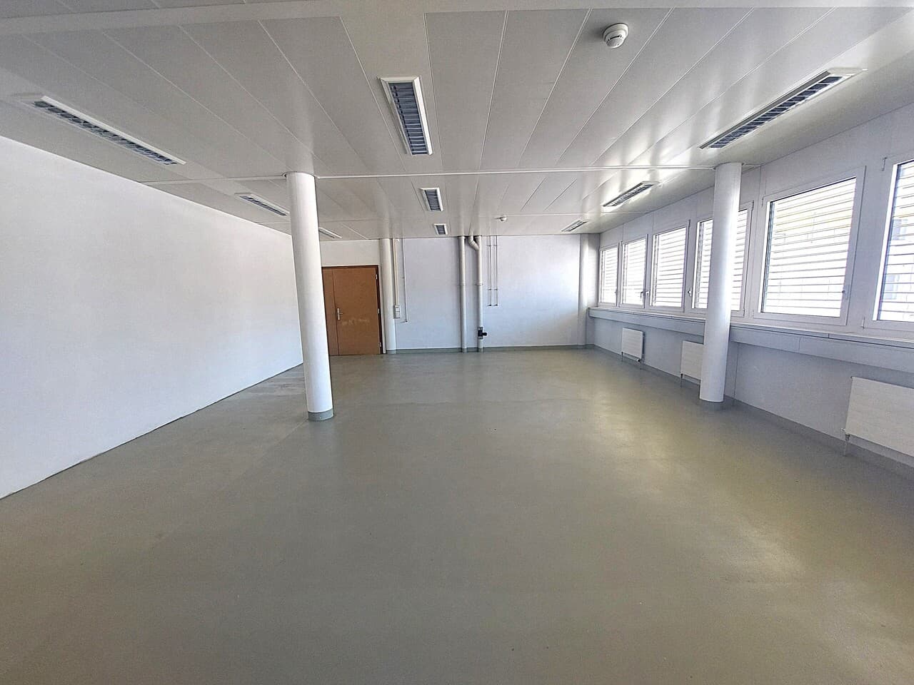 Office at Avenue de Longemalle 11, 1020 Renens VD