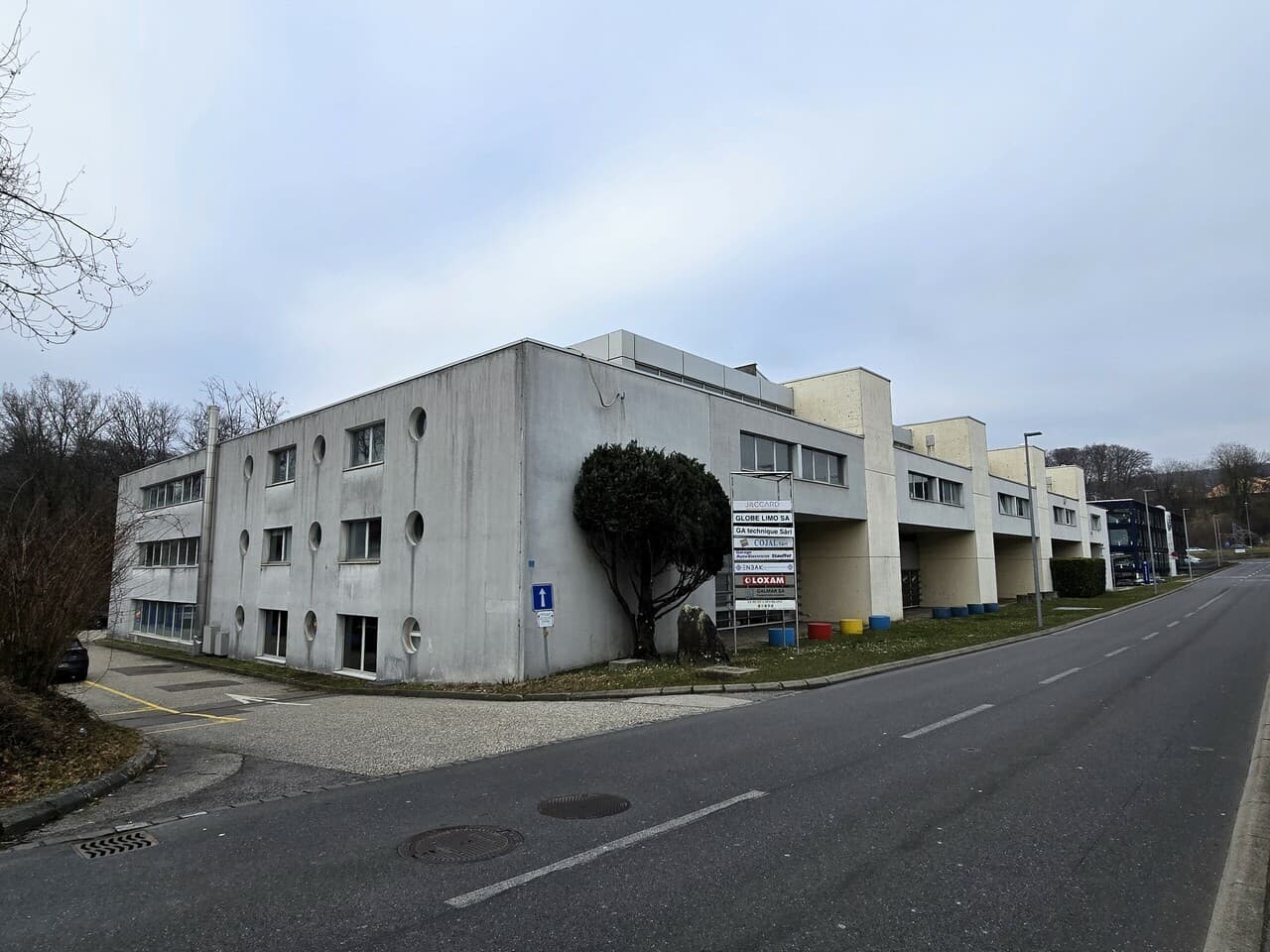 Office at Chemin de la Chatanerie 5, 1023 Crissier