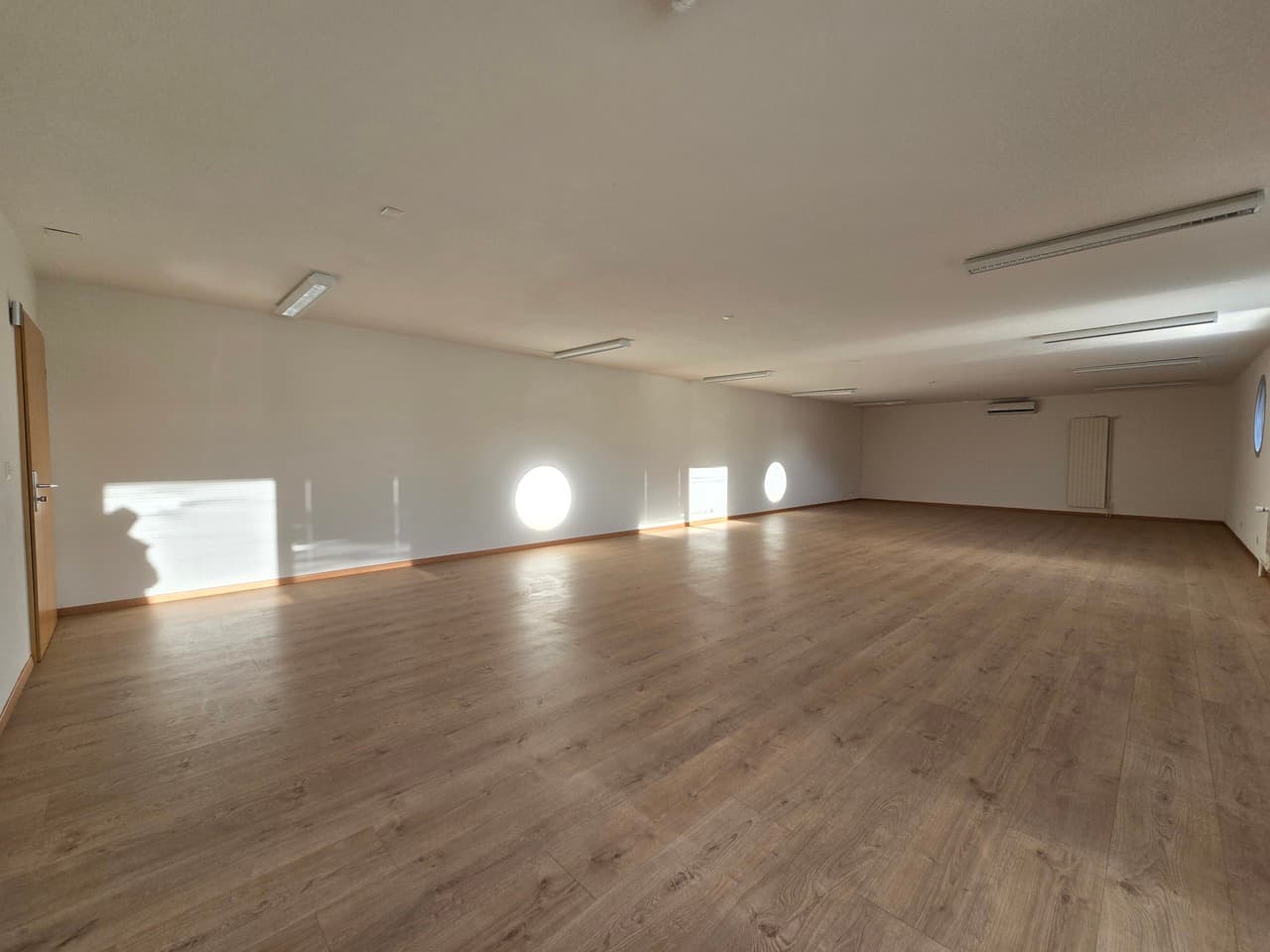 Büro an Chemin de la Chatanerie 5, 1023 Crissier – Bild 3 von 5
