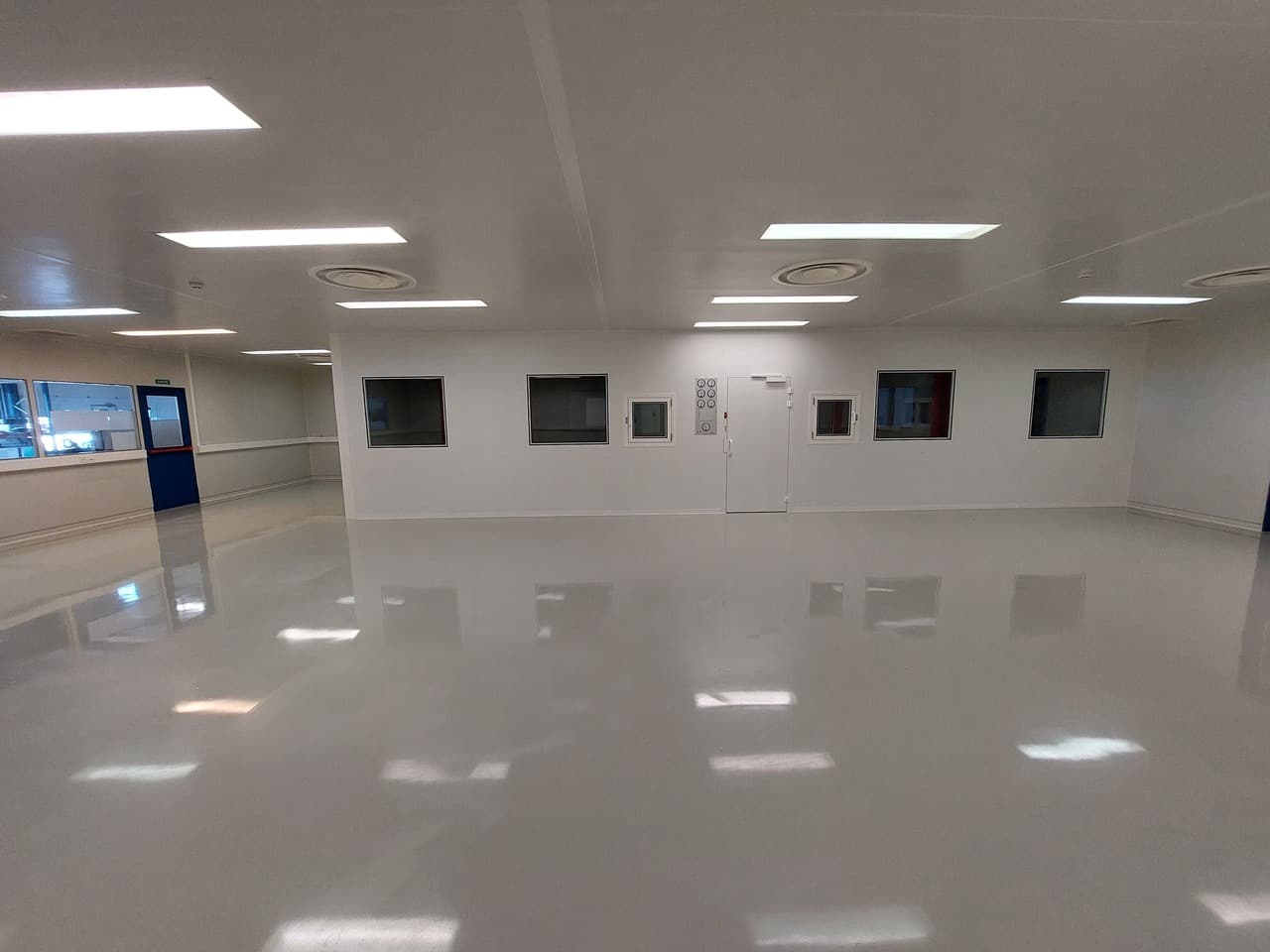 Bureau au Route de Pra de Plan 3, 1618 Châtel-Saint-Denis – Photo 2 sur 6