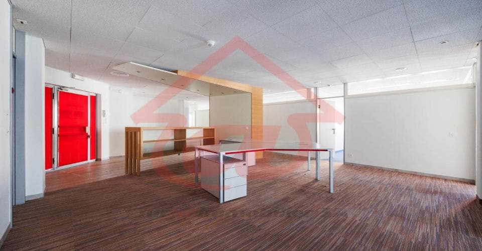 Gewerbe an Rue de la MoliÃ¨re 22, 2800 Delsberg – Bild 2 von 9
