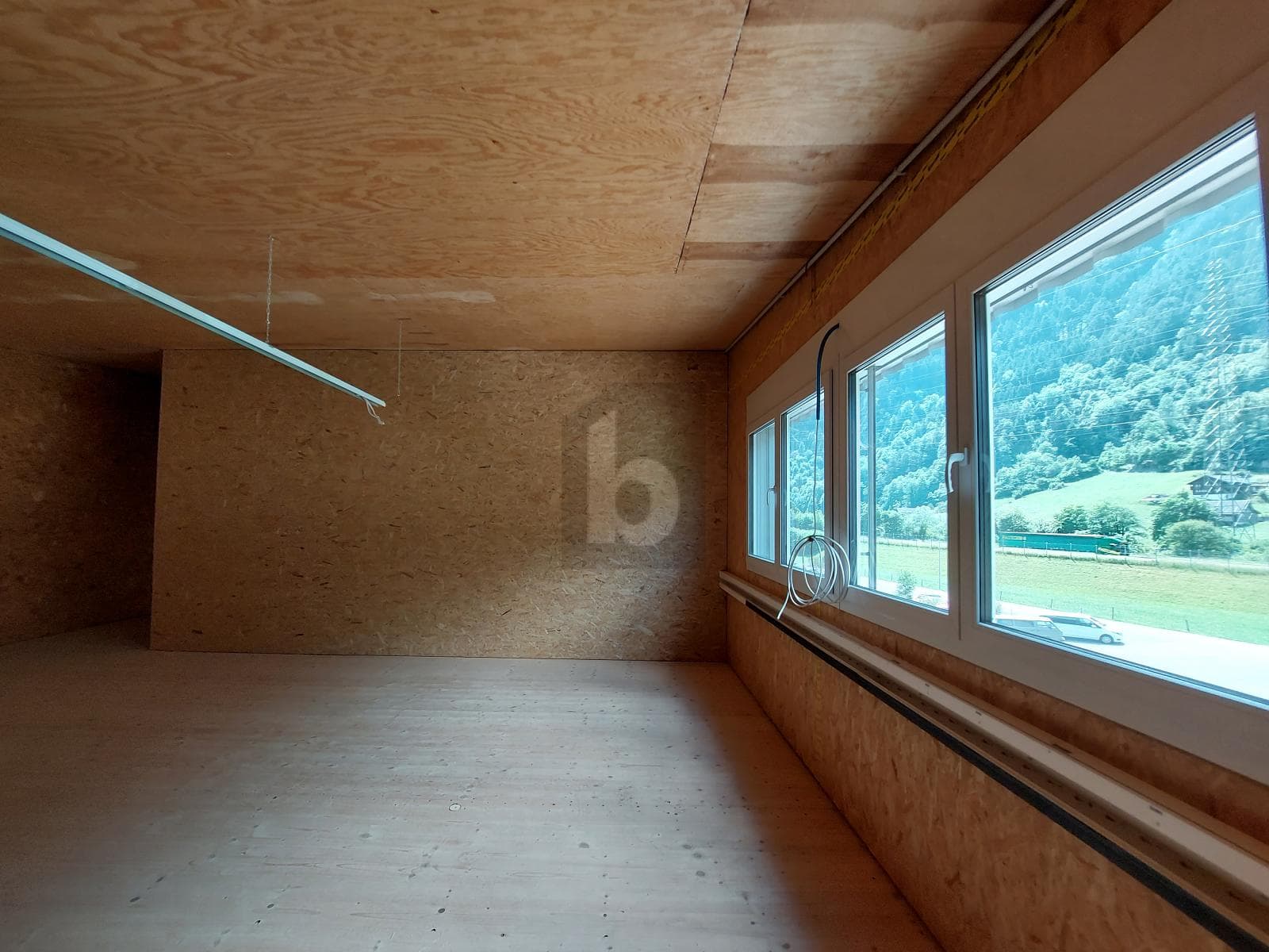 Office in 6472 Erstfeld, 68m² – Photo 2 of 6