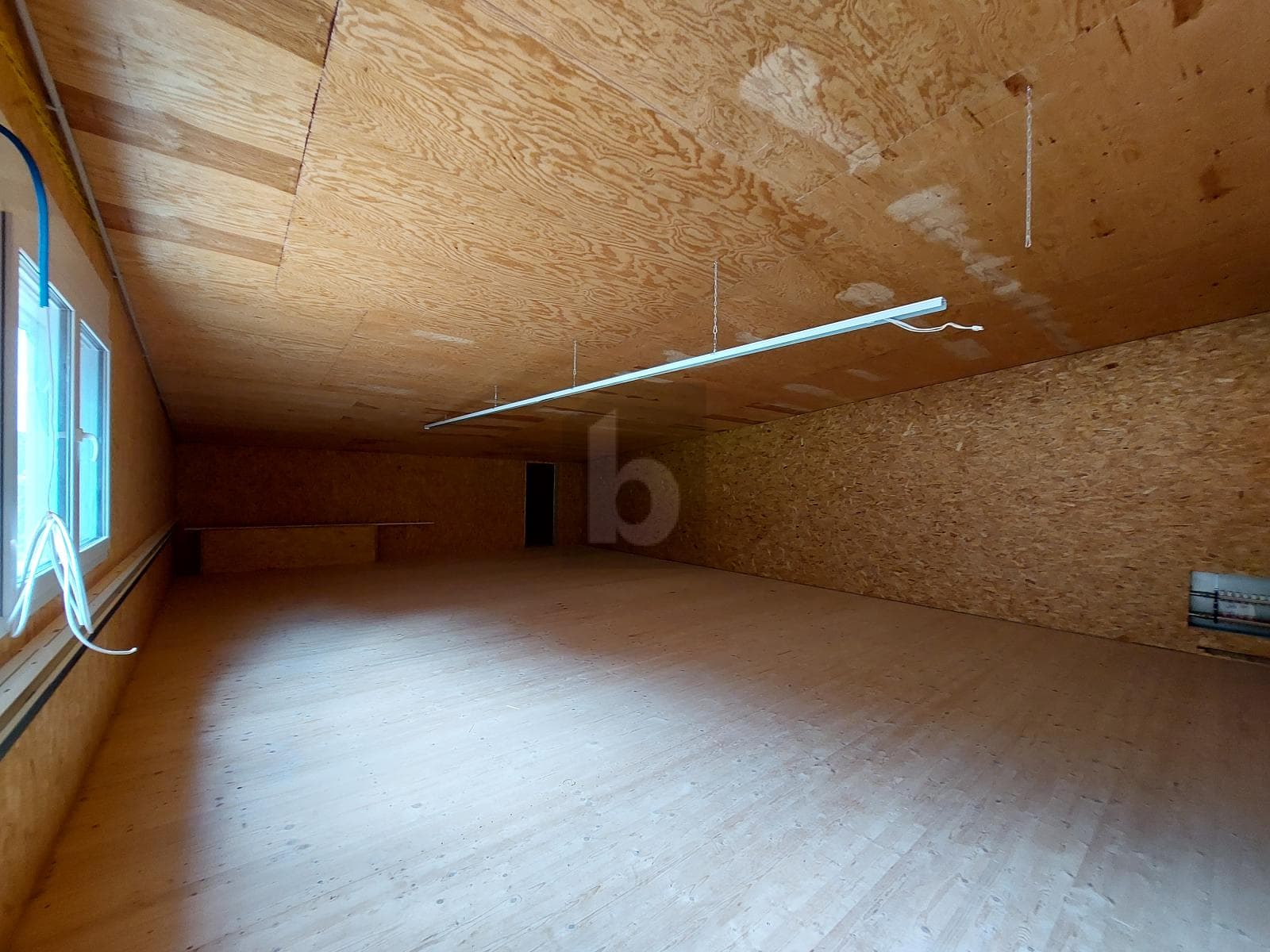 Office in 6472 Erstfeld, 68m²