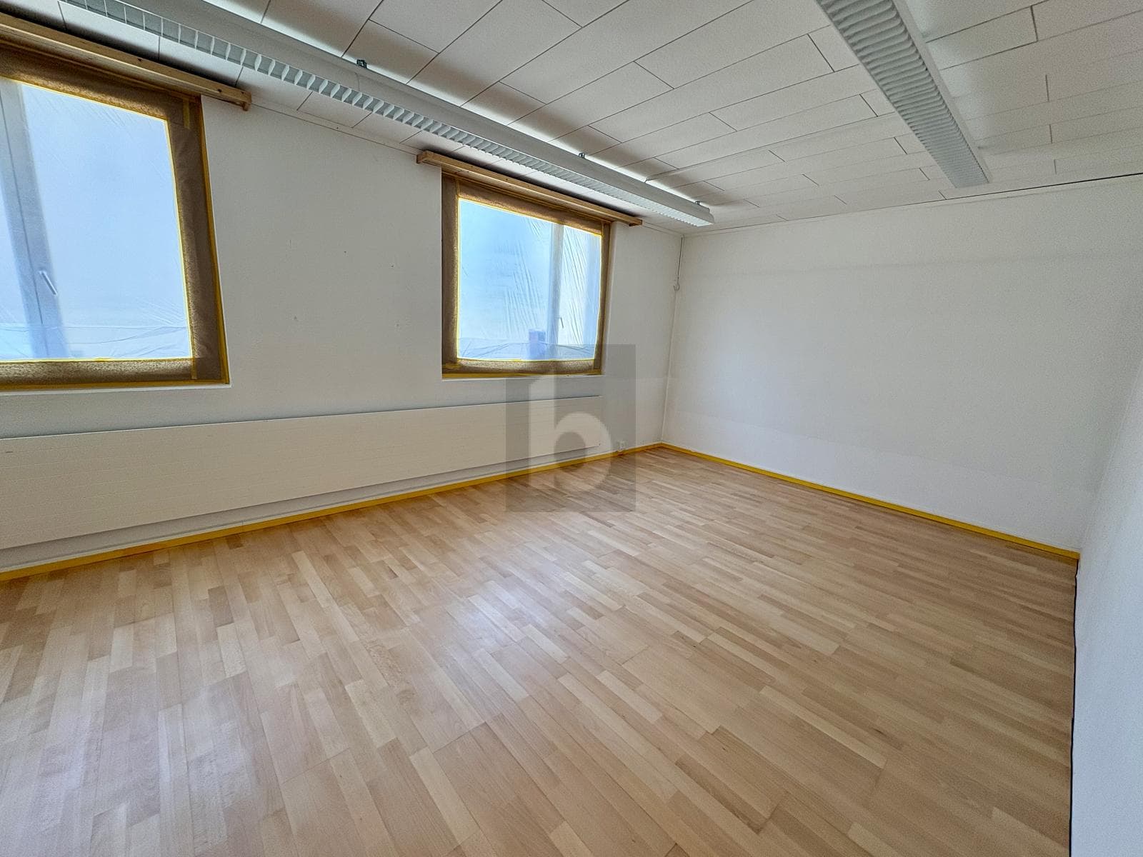 Office in 8840 Einsiedeln, 173m² – Photo 5 of 6