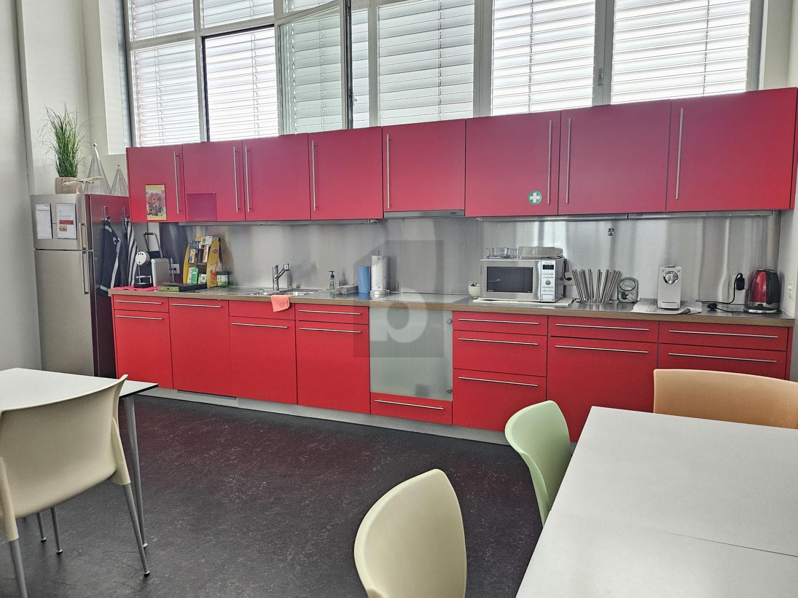 Büro in 8184 Bachenbülach, 78m² – Bild 3 von 6