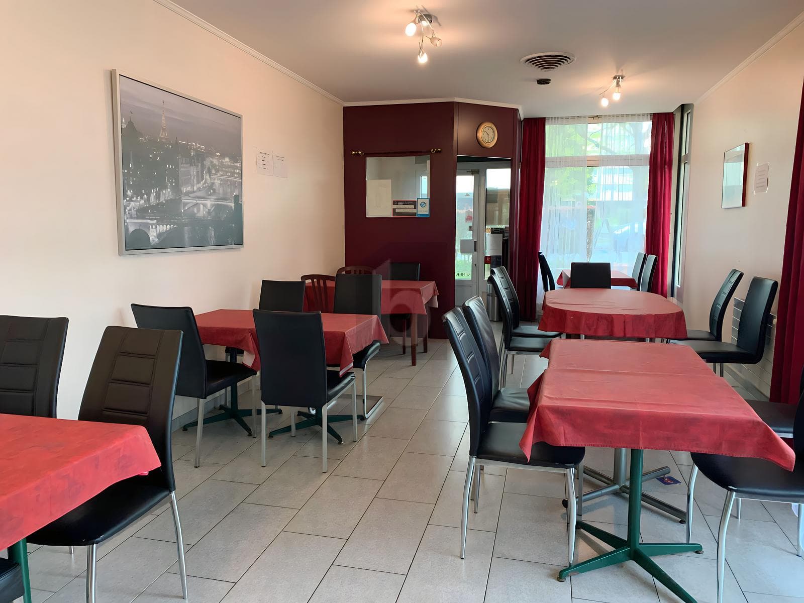 Restauration à 1066 Epalinges, 99m² – Photo 3 sur 4