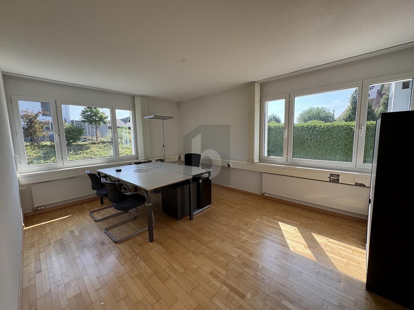 Praxis in 4556 Aeschi, 380m² – Bild 4 von 6