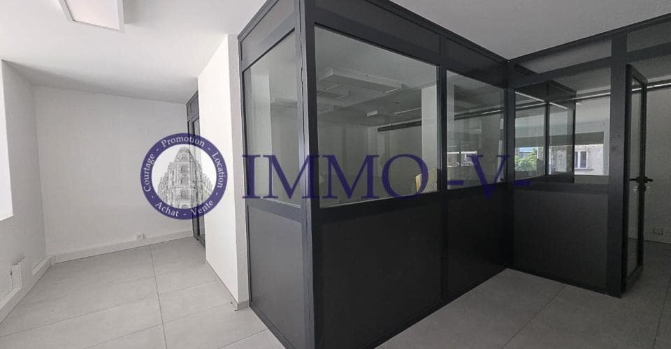 Commercial Space at Rue de la Gare 4, 2206 Les Geneveys-sur-Coffrane – Photo 4 of 7