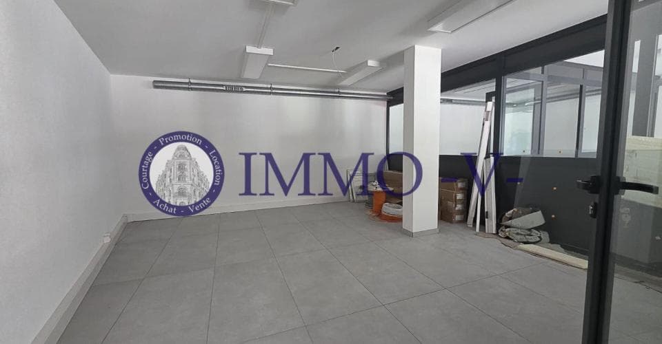 Commercial Space at Rue de la Gare 4, 2206 Les Geneveys-sur-Coffrane – Photo 5 of 7