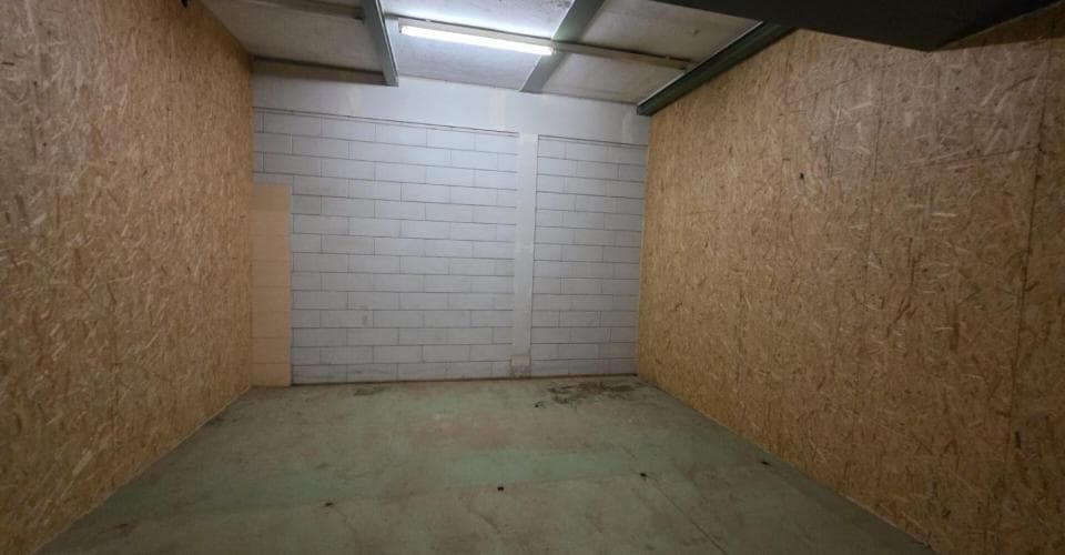 Dépôt au Rue du Parc 141, 2300 La Chaux-de-Fonds – Photo 4 sur 7