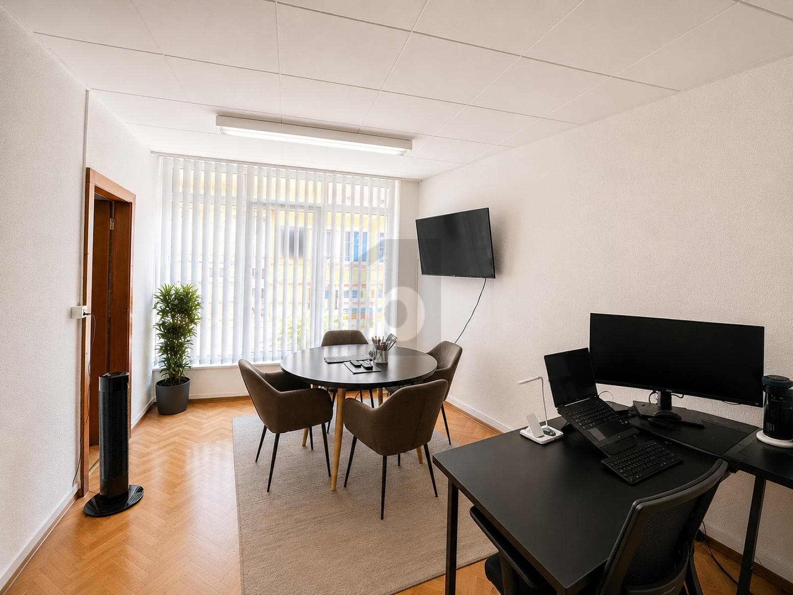 Büro in 1896 Vouvry, 115m² – Bild 4 von 6