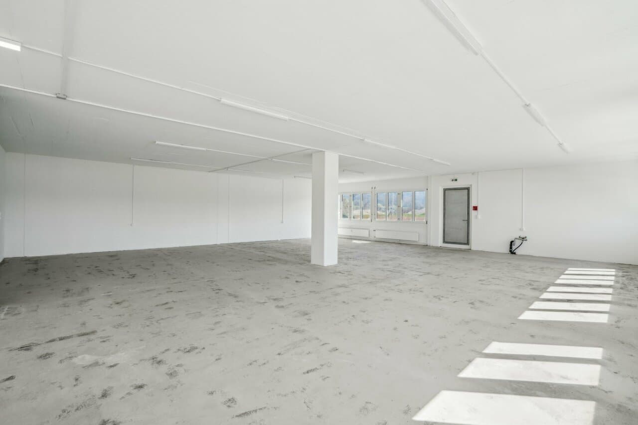 Büro an Hardhofstrasse 15, 8424 Embrach – Bild 4 von 11