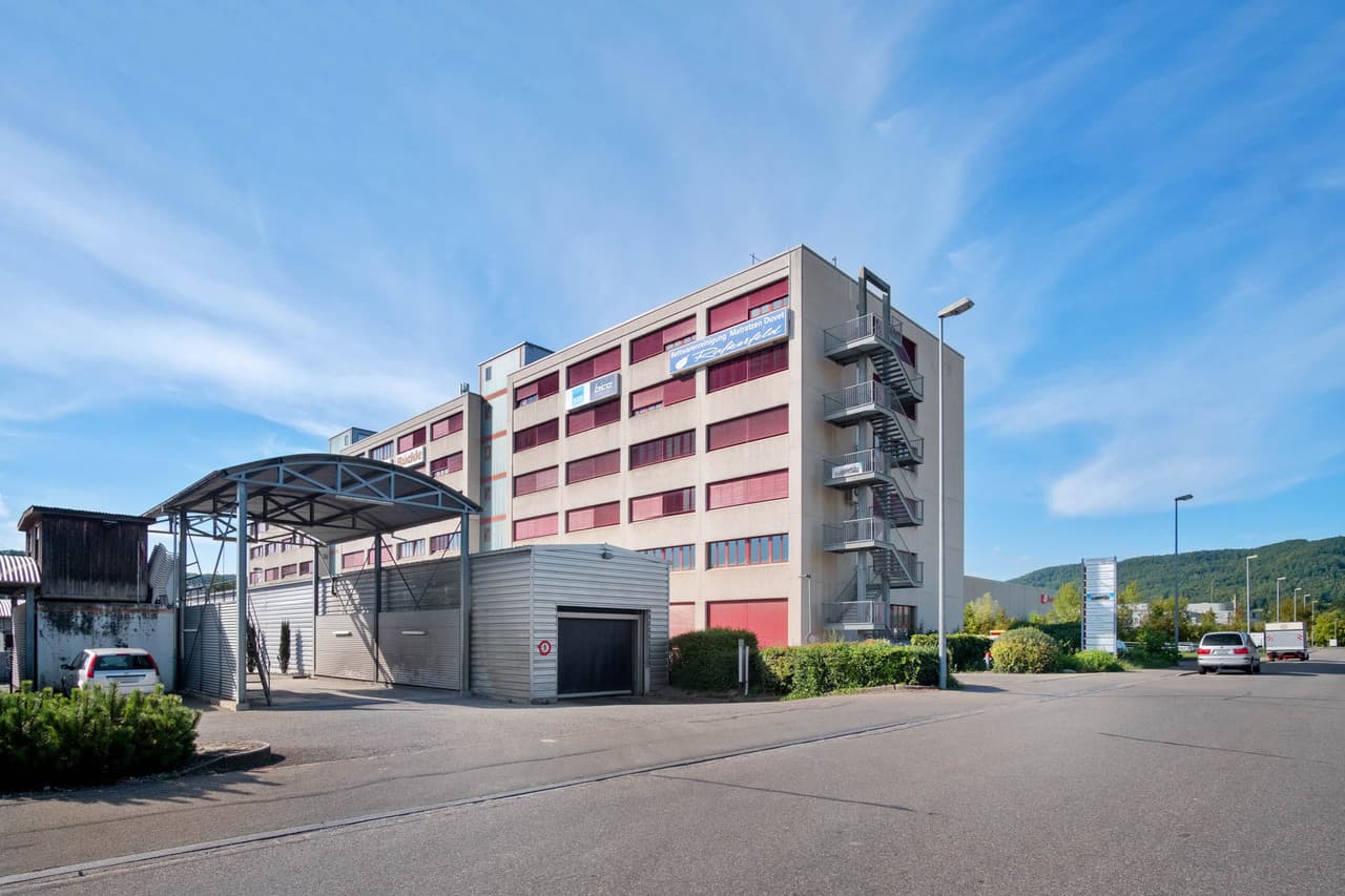 Büro an Hardhofstrasse 15, 8424 Embrach – Bild 2 von 11