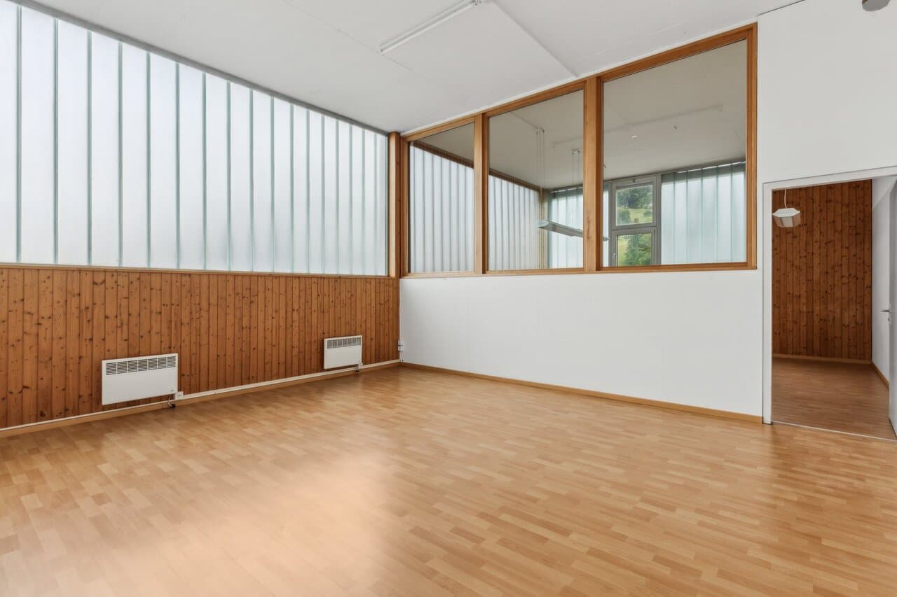 Büro an Oberfel 4, 6037 Root – Bild 3 von 4