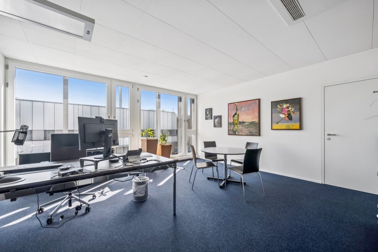 Büro an Erlenweg 6/8 , 6312 Steinhausen ZG