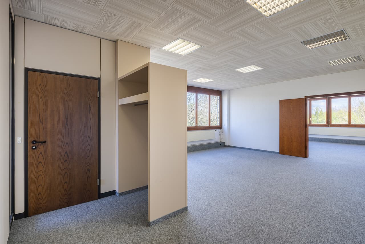 Büro an Alte Steinhauserstrasse 35, 6330 Cham – Bild 3 von 6