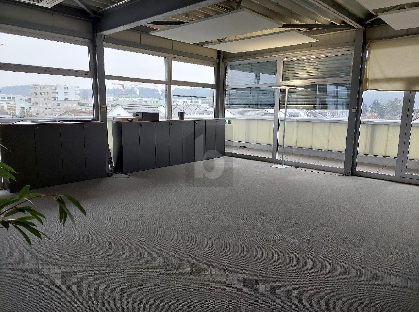 Büro in 4303 Kaiseraugst, 208m²