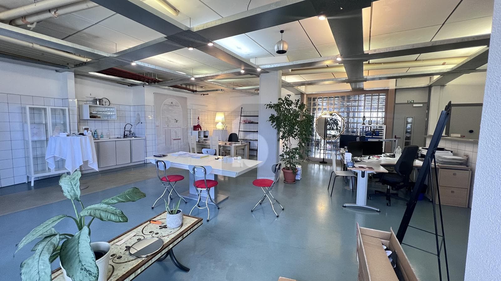 Büro in 1227 Carouge, 130m² – Bild 3 von 5