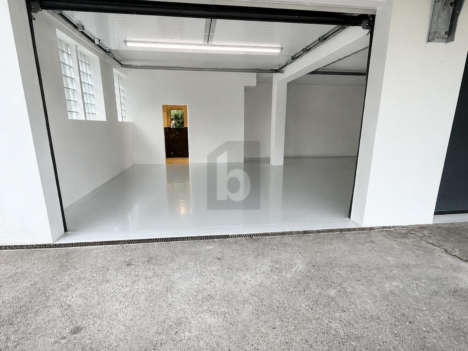 Lager in 8623 Wetzikon ZH, 80m² – Bild 4 von 6