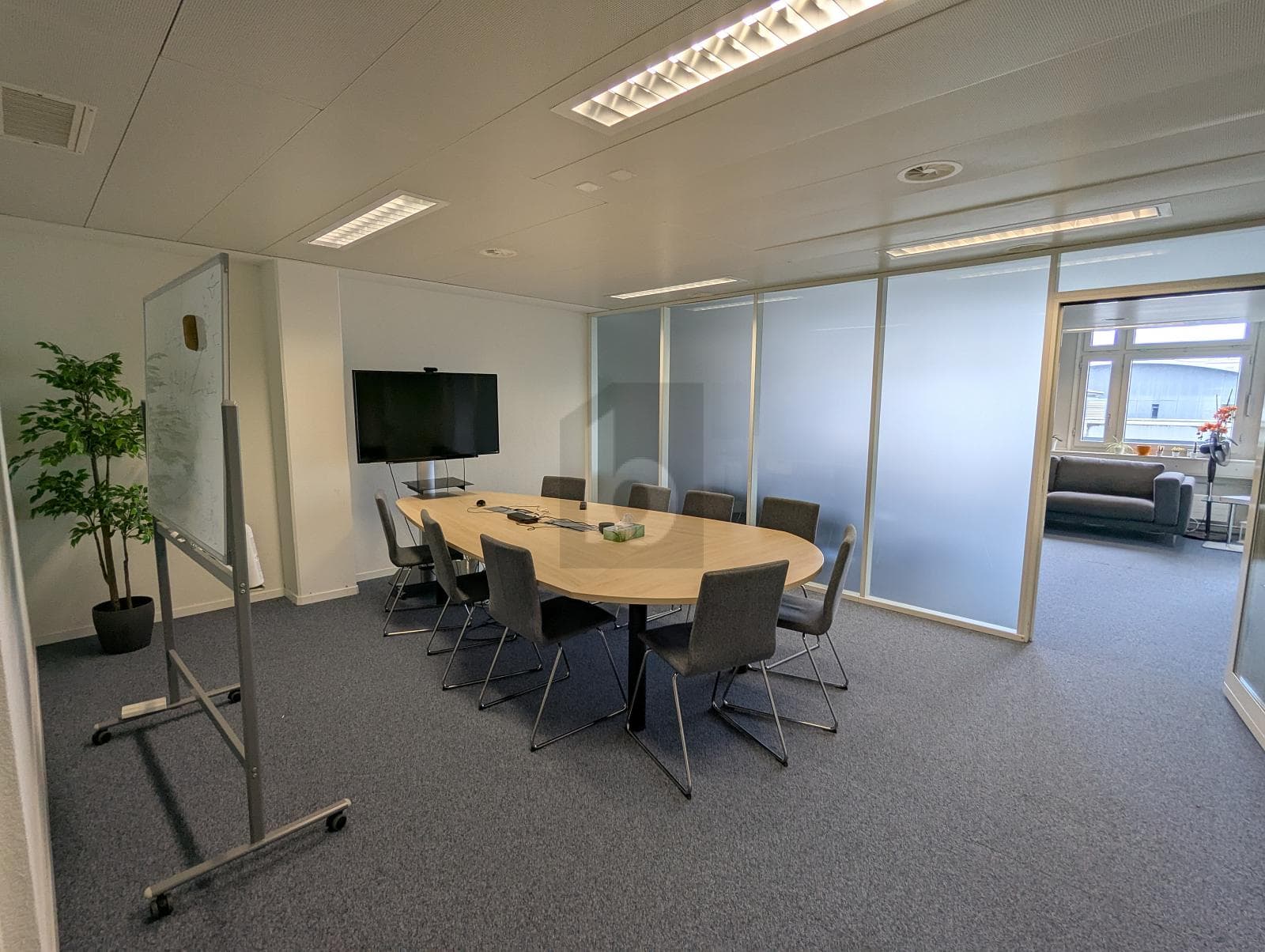 Büro in 8050 Zürich, 837m² – Bild 4 von 6