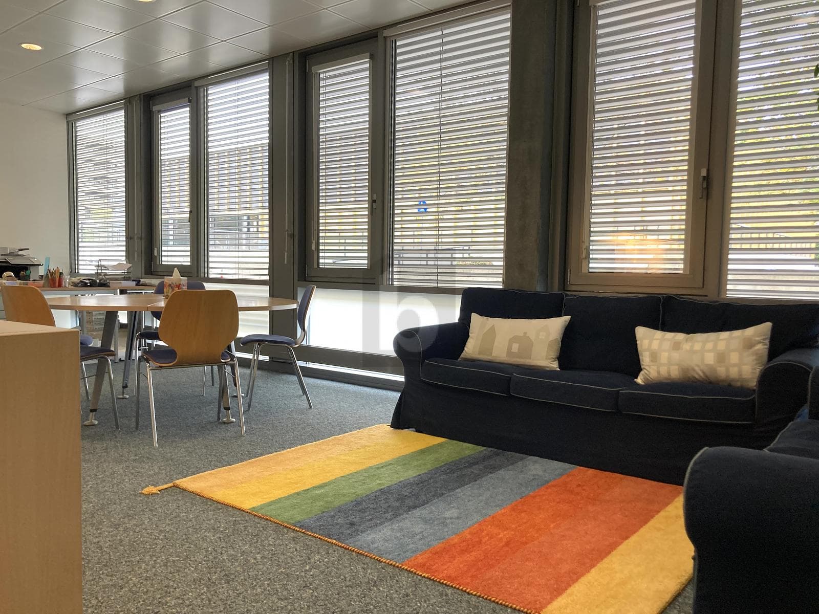 Büro in 1260 Nyon, 515m²