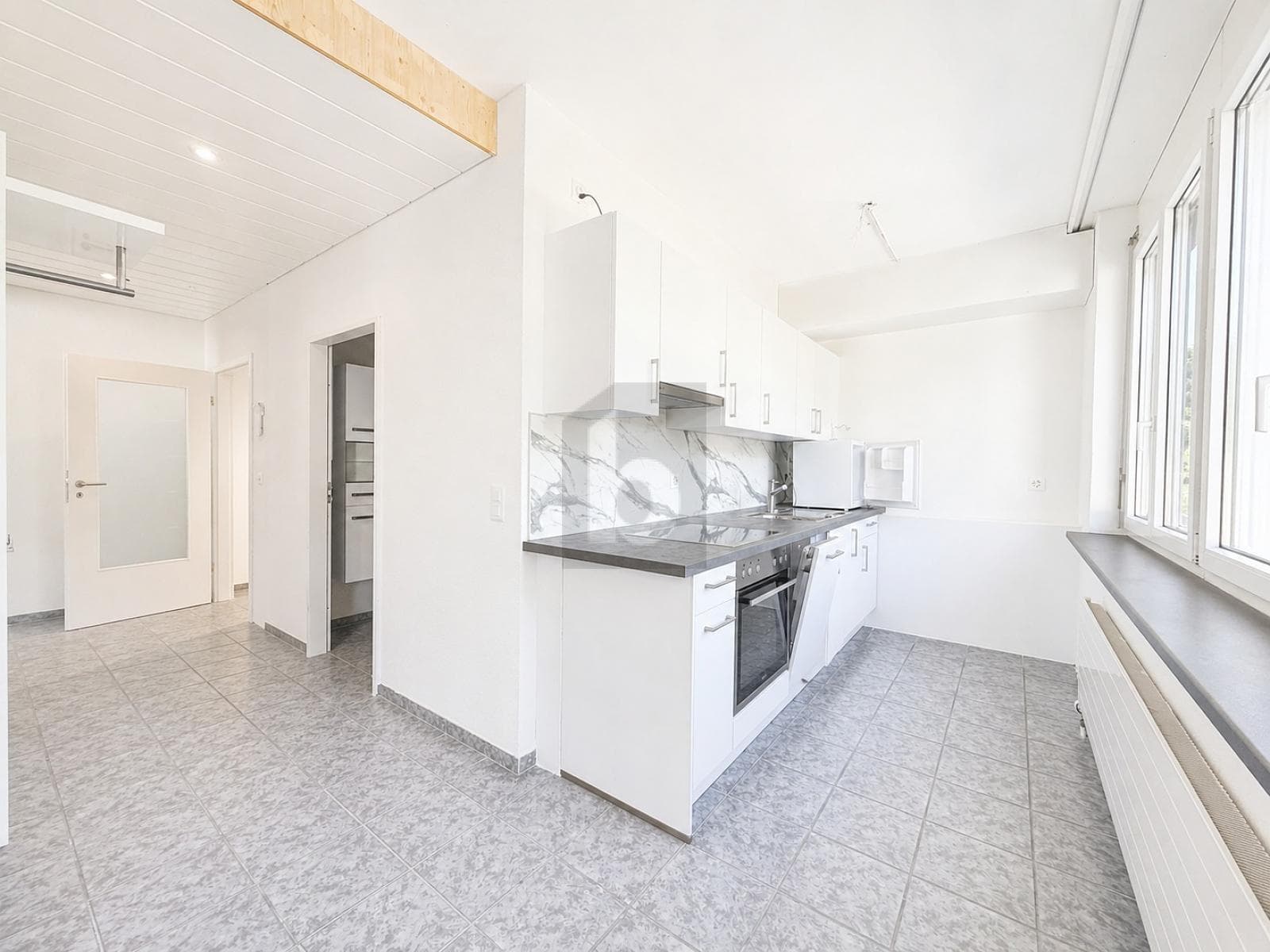 Büro in 4203 Grellingen, CHF 1'650 pro Monat – Bild 2 von 5