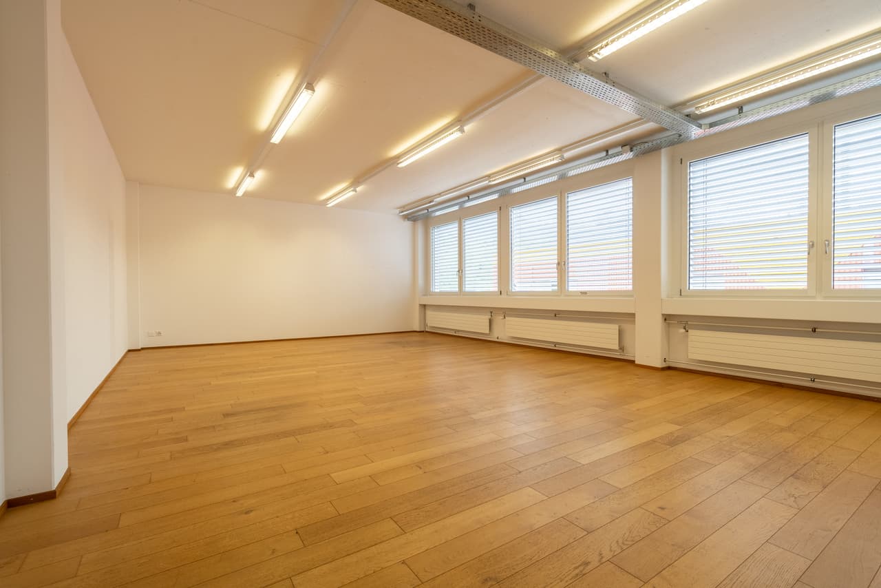Büro an Industriestrasse 23, 6055 Alpnach Dorf – Bild 2 von 10
