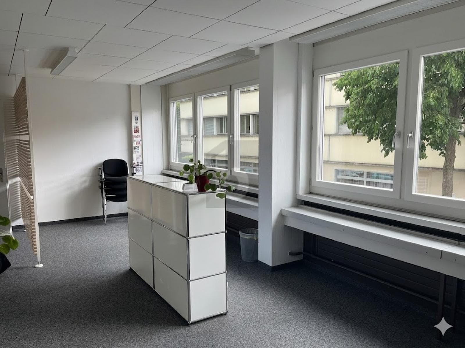 Büro in 2500 Biel, 430m² – Bild 3 von 6