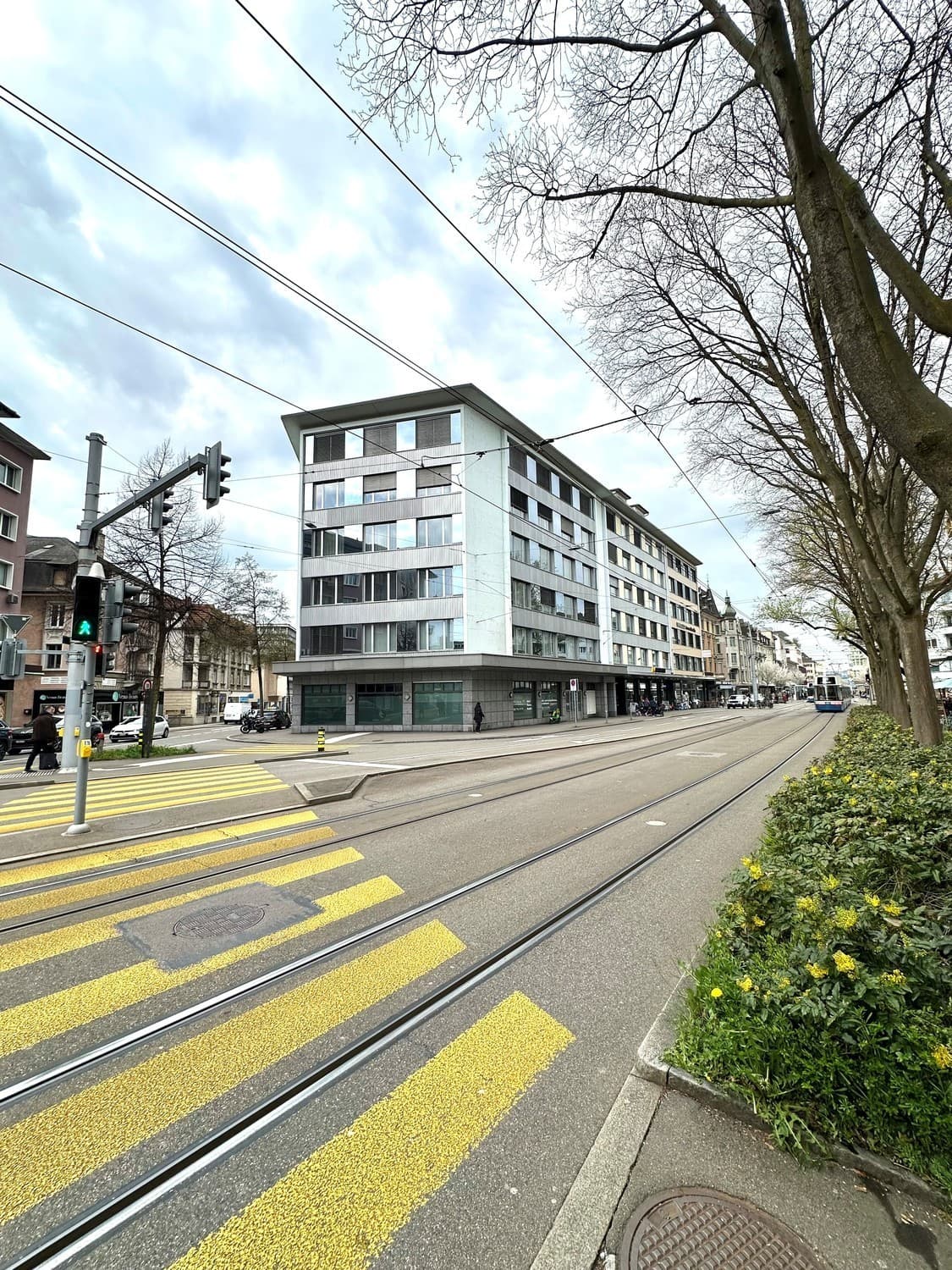 Gewerbe an Schaffhauserstrasse 339, 8050 Zürich – Bild 4 von 4