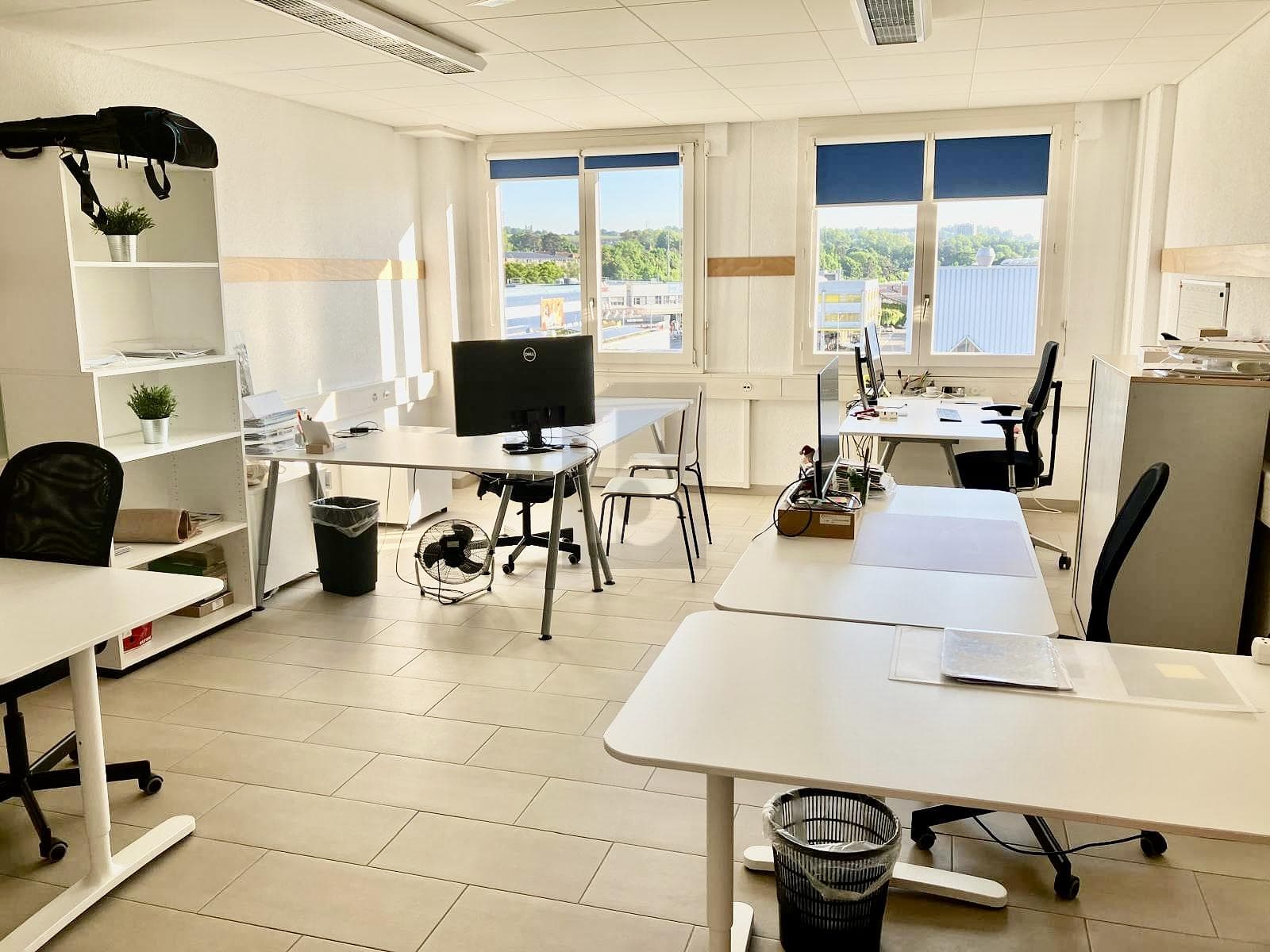 Office in 1110 Morges, 175m² – Photo 2 of 6