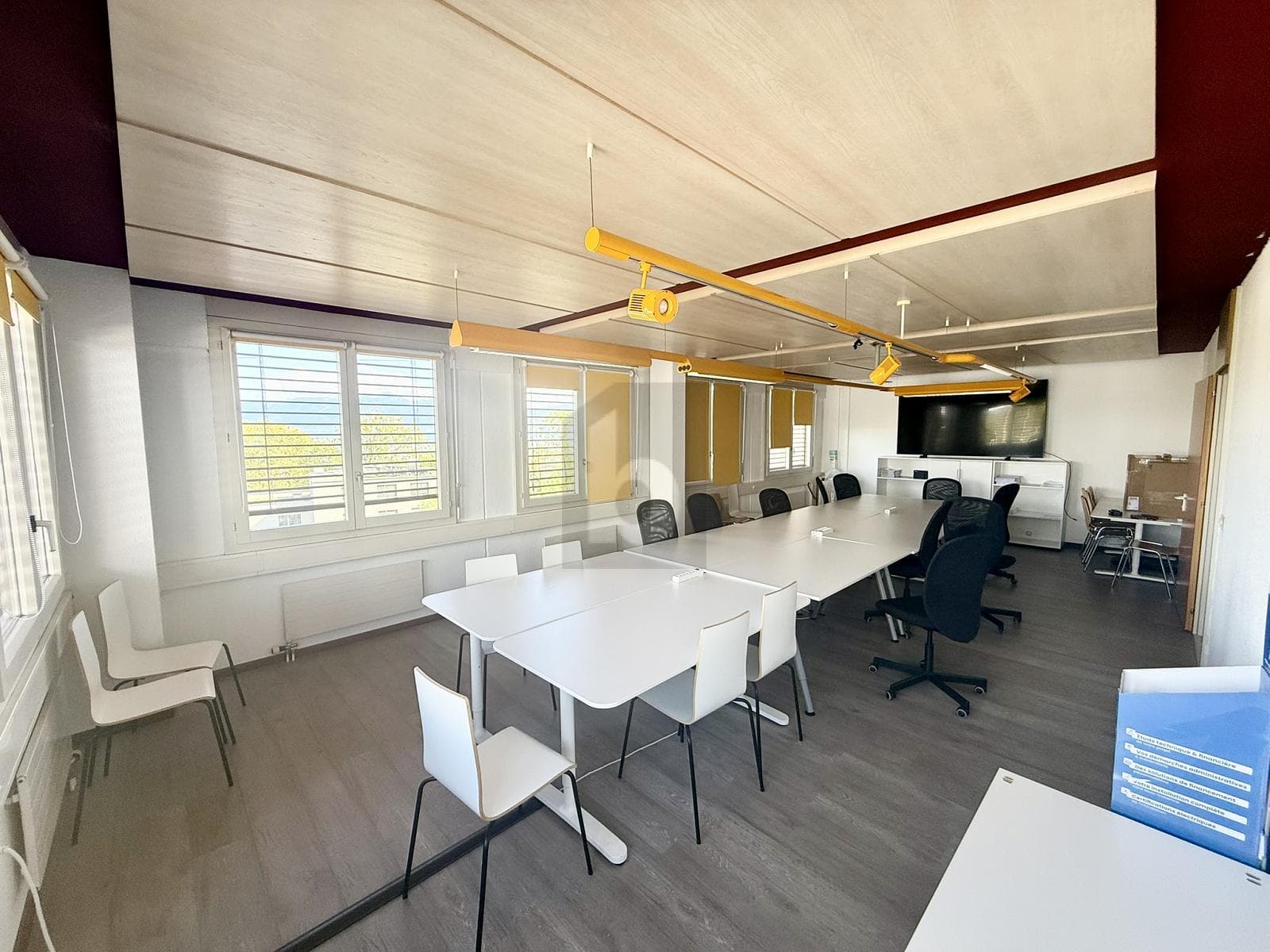 Office in 1110 Morges, 175m² – Photo 3 of 6