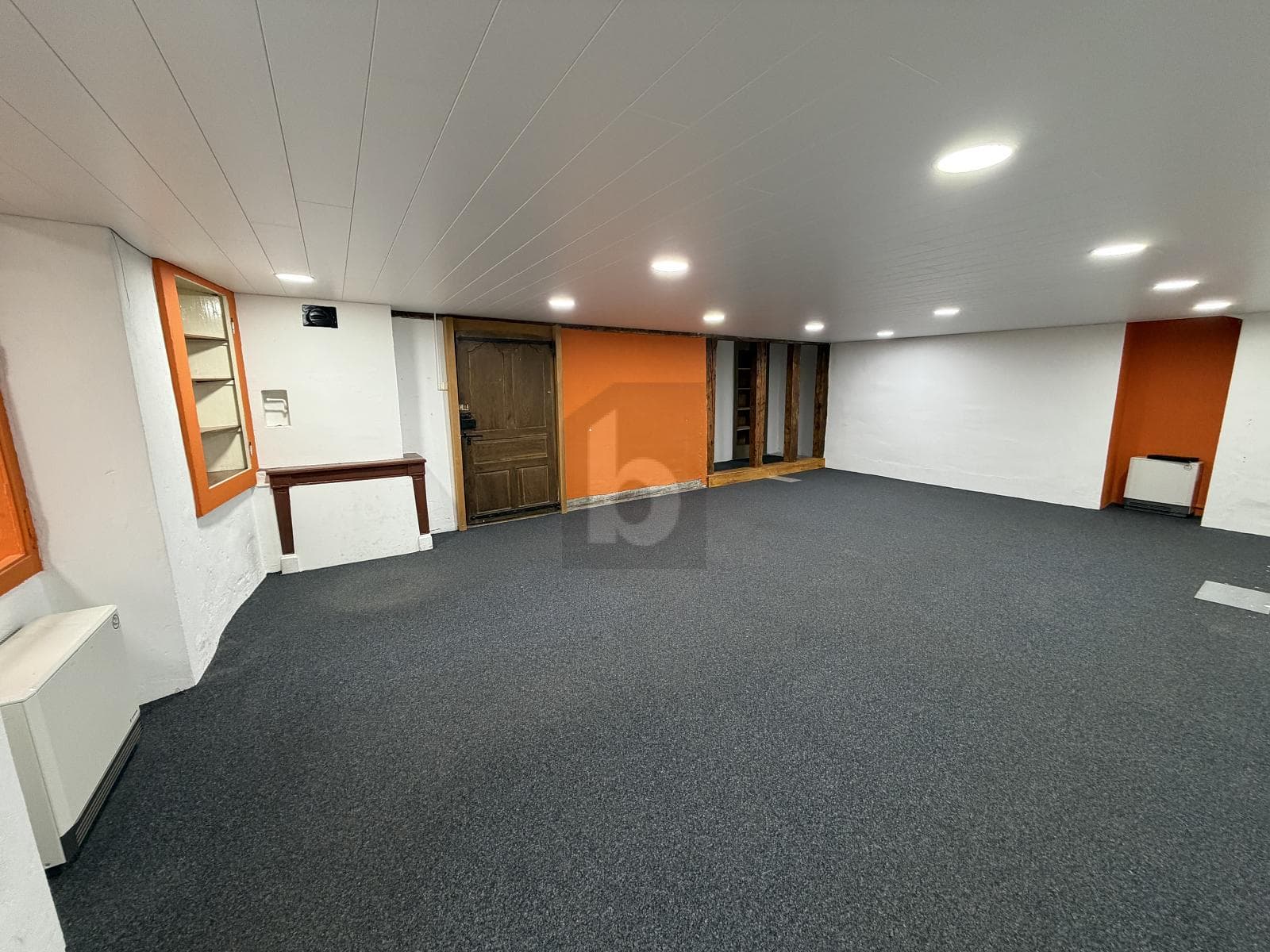 Office in 1400 Yverdon-les-Bains, 130m²