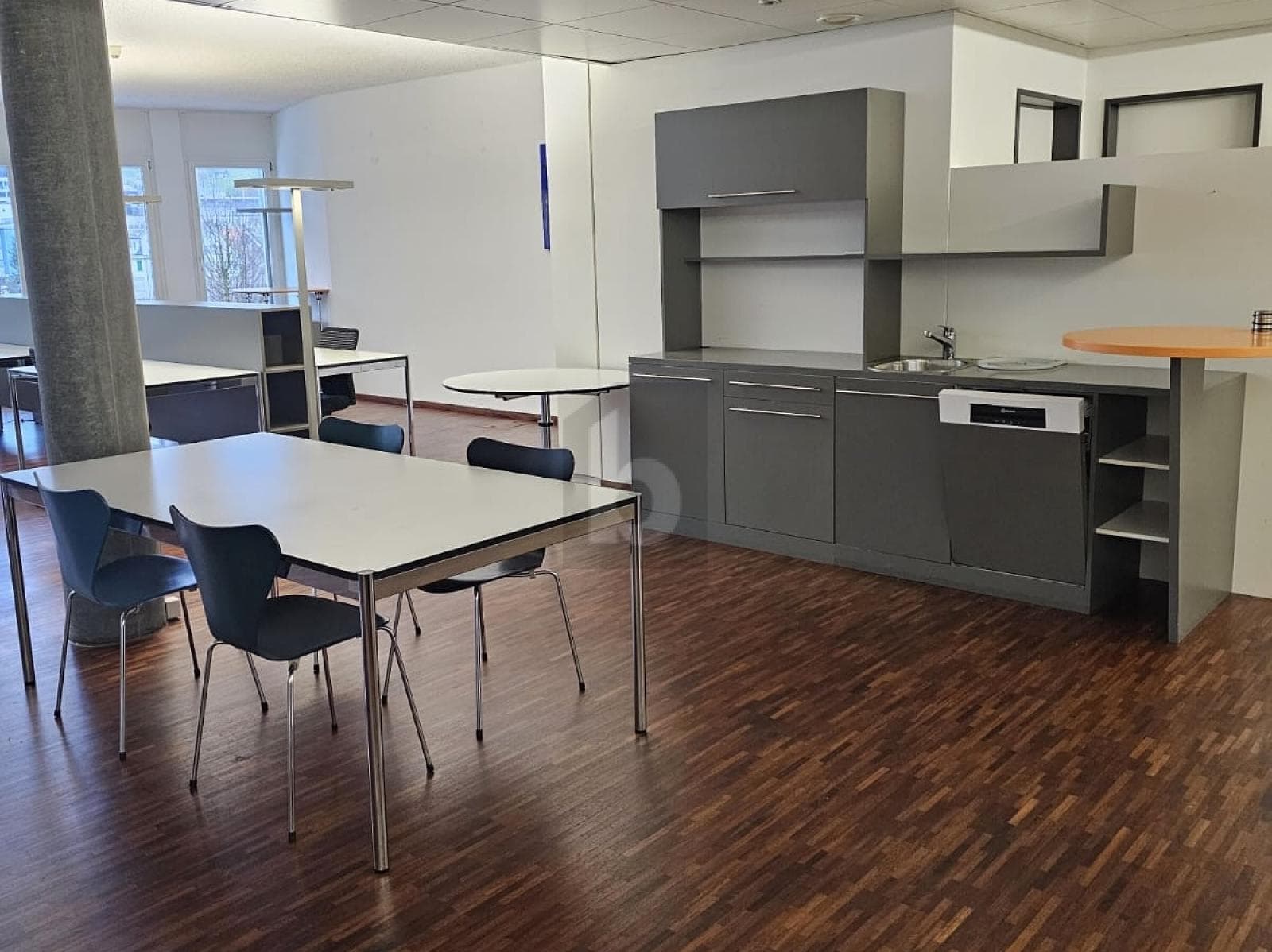 Büro in 9053 Teufen AR, 300m² – Bild 3 von 6