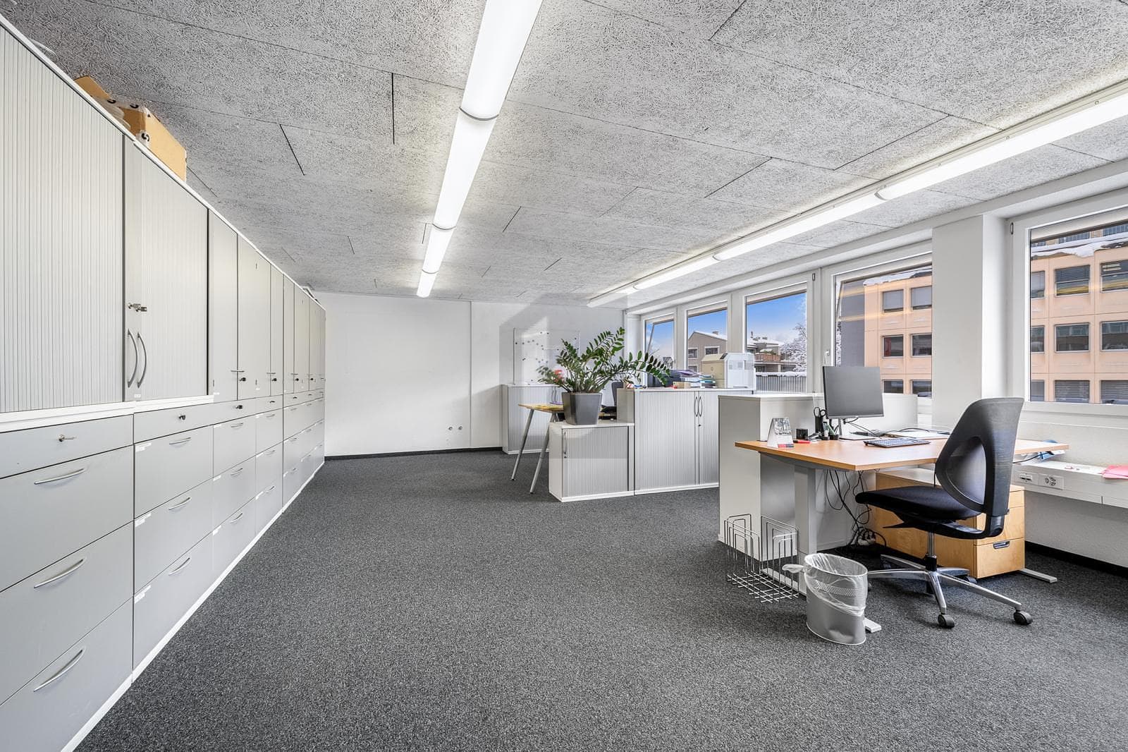 Büro in 8600 Dübendorf, 201m² – Bild 2 von 6