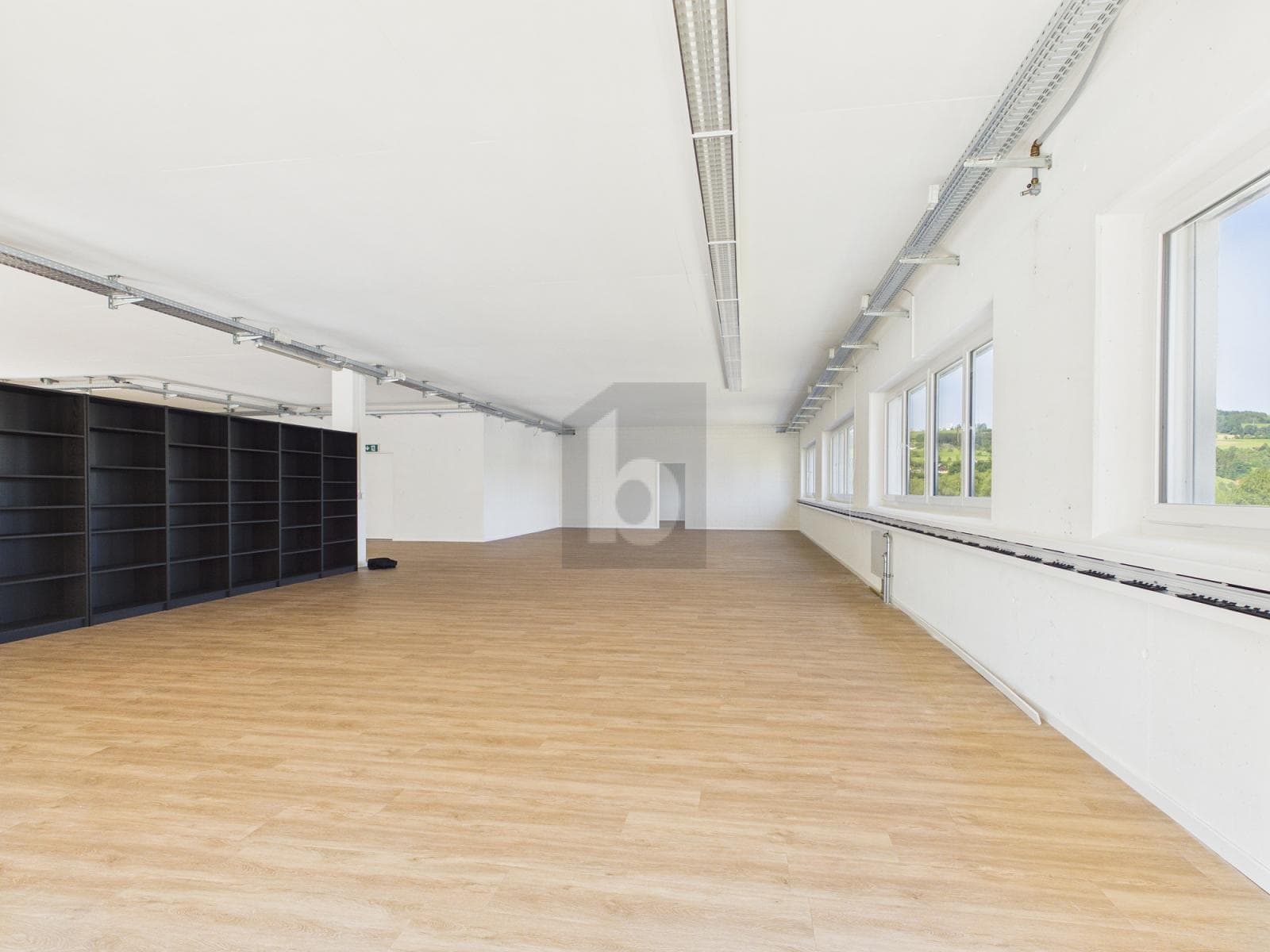 Büro in 6280 Hochdorf, 400m² – Bild 2 von 5