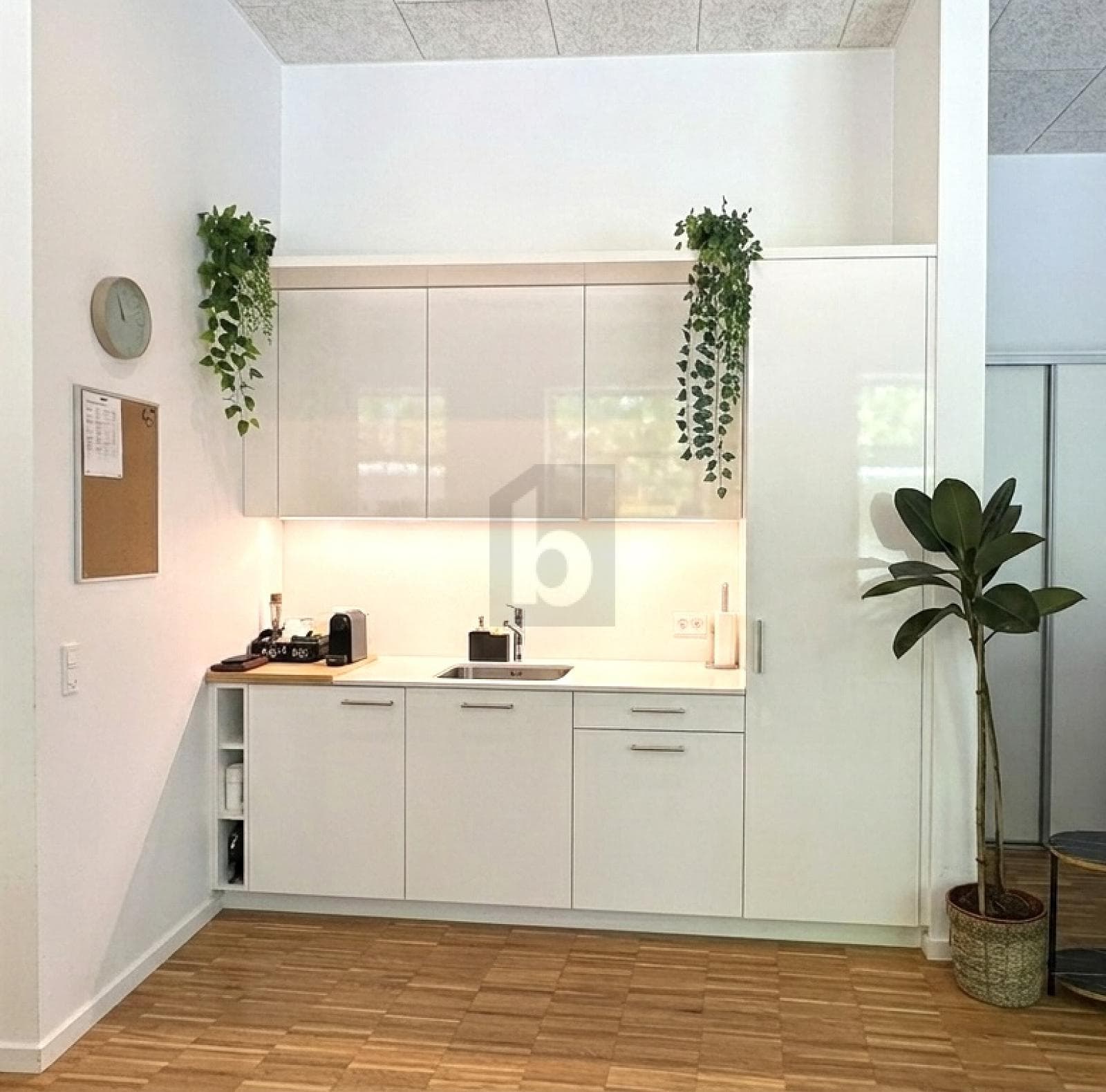 Ladenfläche in 6005 Luzern, CHF 1'450 pro Monat – Bild 3 von 5