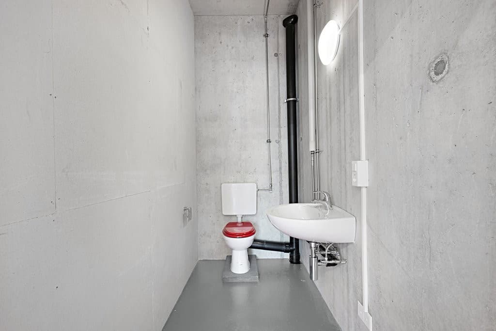 Ladenfläche an Schäfliplatz 1, 9315 Neukirch – Bild 3 von 4