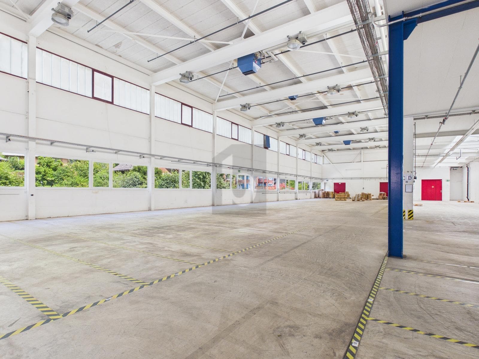 Industrie in 8762 Schwanden GL, 1336m²